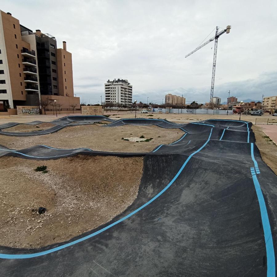 Apartamento Con Piscina Terraza Y Parking Appartement El Campello Buitenkant foto